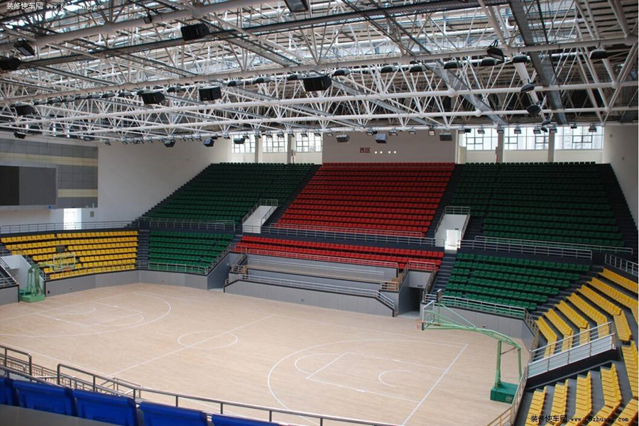 额尔古纳徐州网架厂产品的结构设计和安装要领